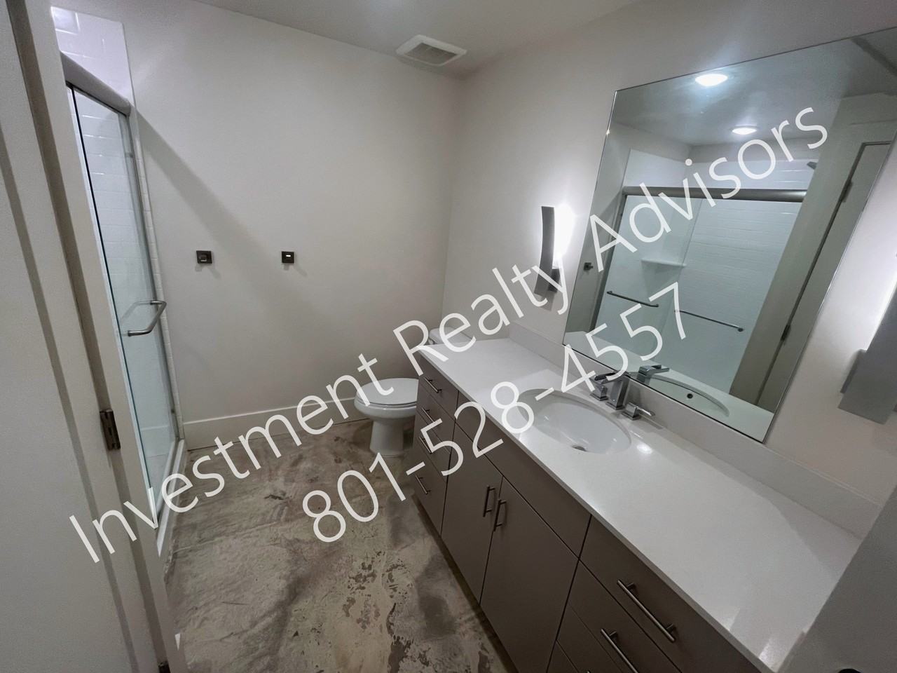 1172 E Graystone Way #107 - Photo 4 of 6