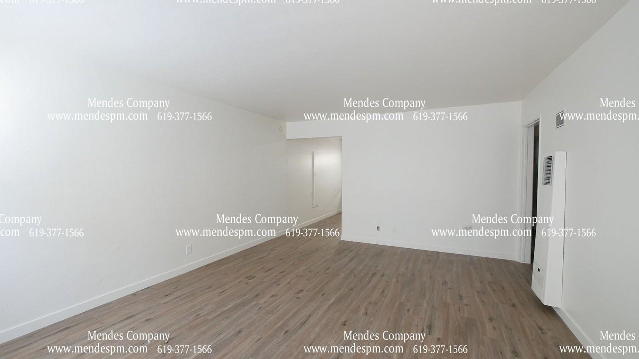 4445 Menlo Ave - Photo 2 of 9
