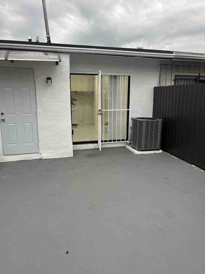 3706 Nw 213th St #3706 - Photo 3 of 14