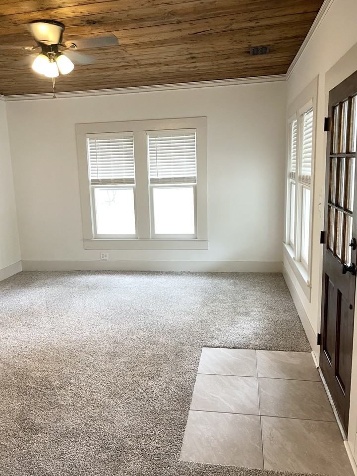 203 Broad St #NA - Photo 3 of 20