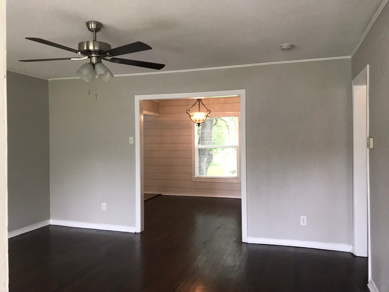 2129 W Lotus Ave - Photo 6 of 17