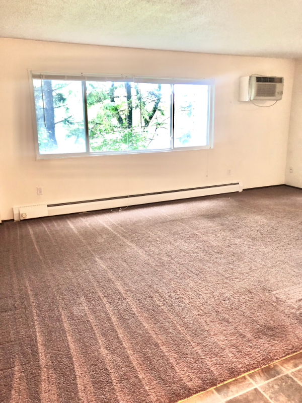 3000 Cliff Road East - Photo 2 of 6