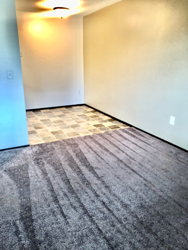 3000 Cliff Road East - Photo 3 of 6