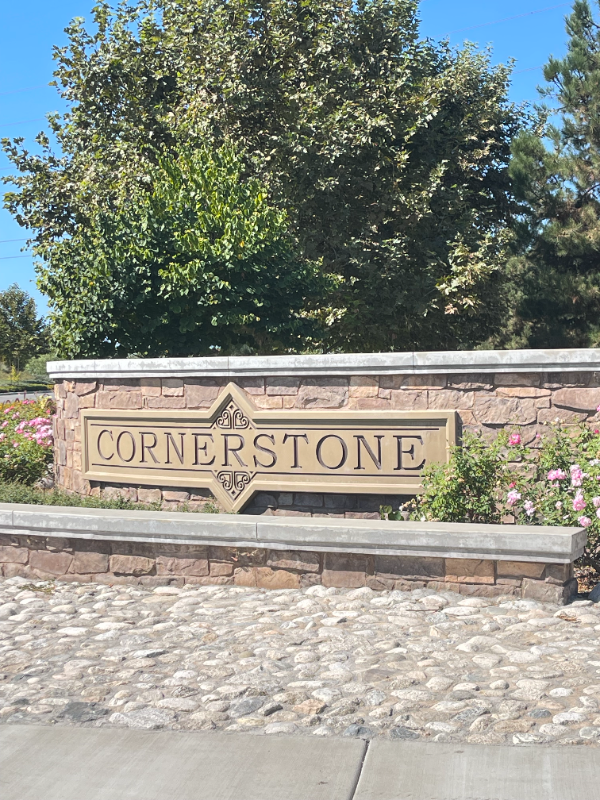 13257 Oatman Dr - Photo 2 of 11