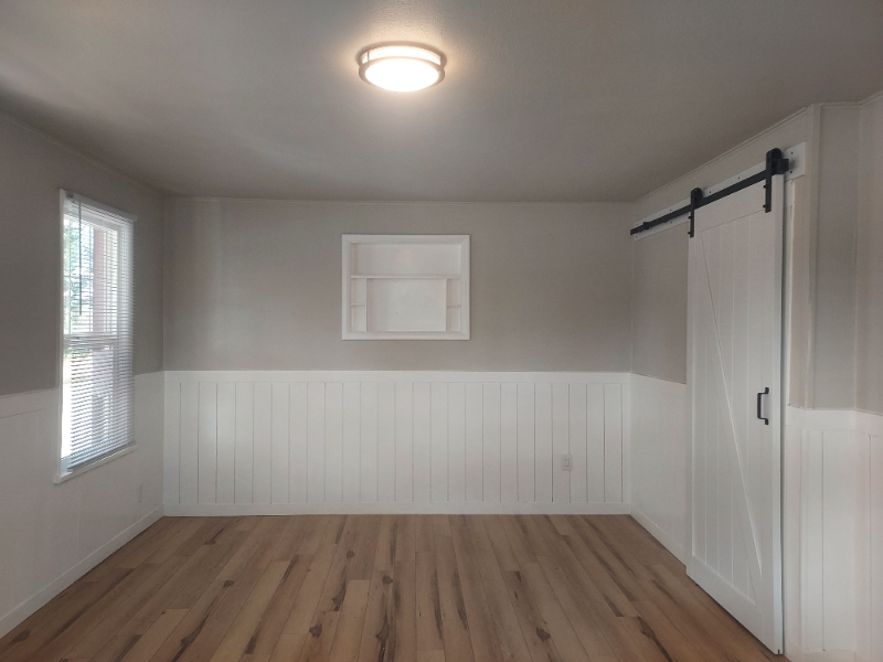 101 Larabie St - Photo 3 of 9