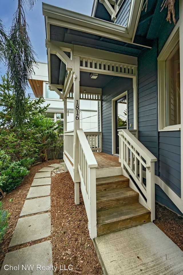 1816 11th Ave W - Photo 3 of 41