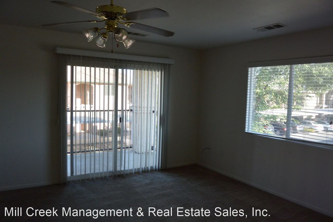 2600, 02, 04, 06 W. Oriole - Photo 2 of 8