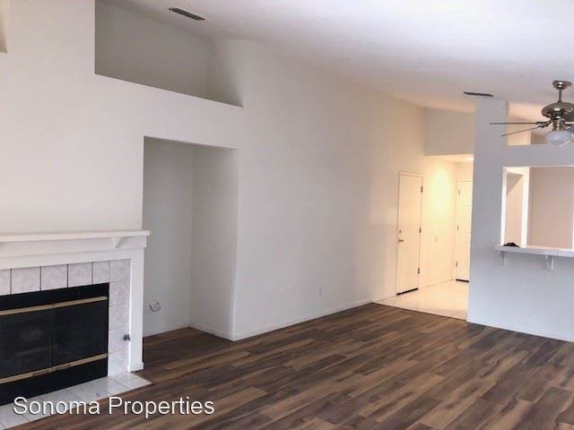 1360 Lubeck St - Photo 3 of 14