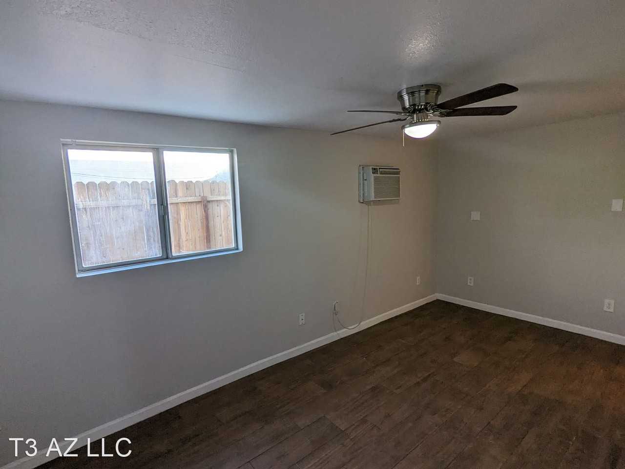 733 S Orange Ave - Photo 2 of 6