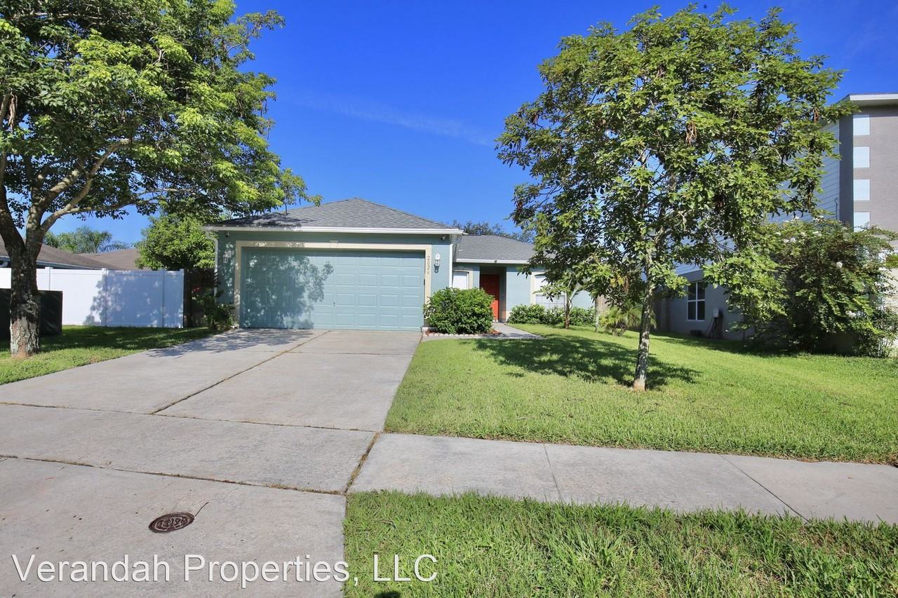 2026 Corner School Dr - Photo 2 of 29