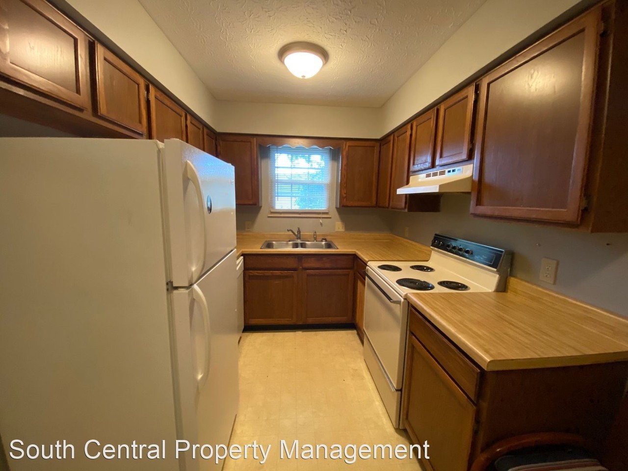 1713 Patrick Way - Photo 3 of 6