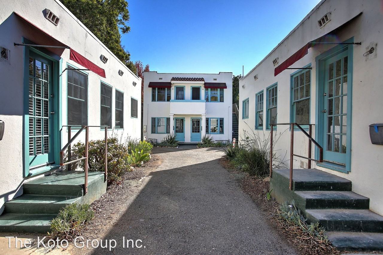 221 W. Micheltorena Street - Photo 3 of 14