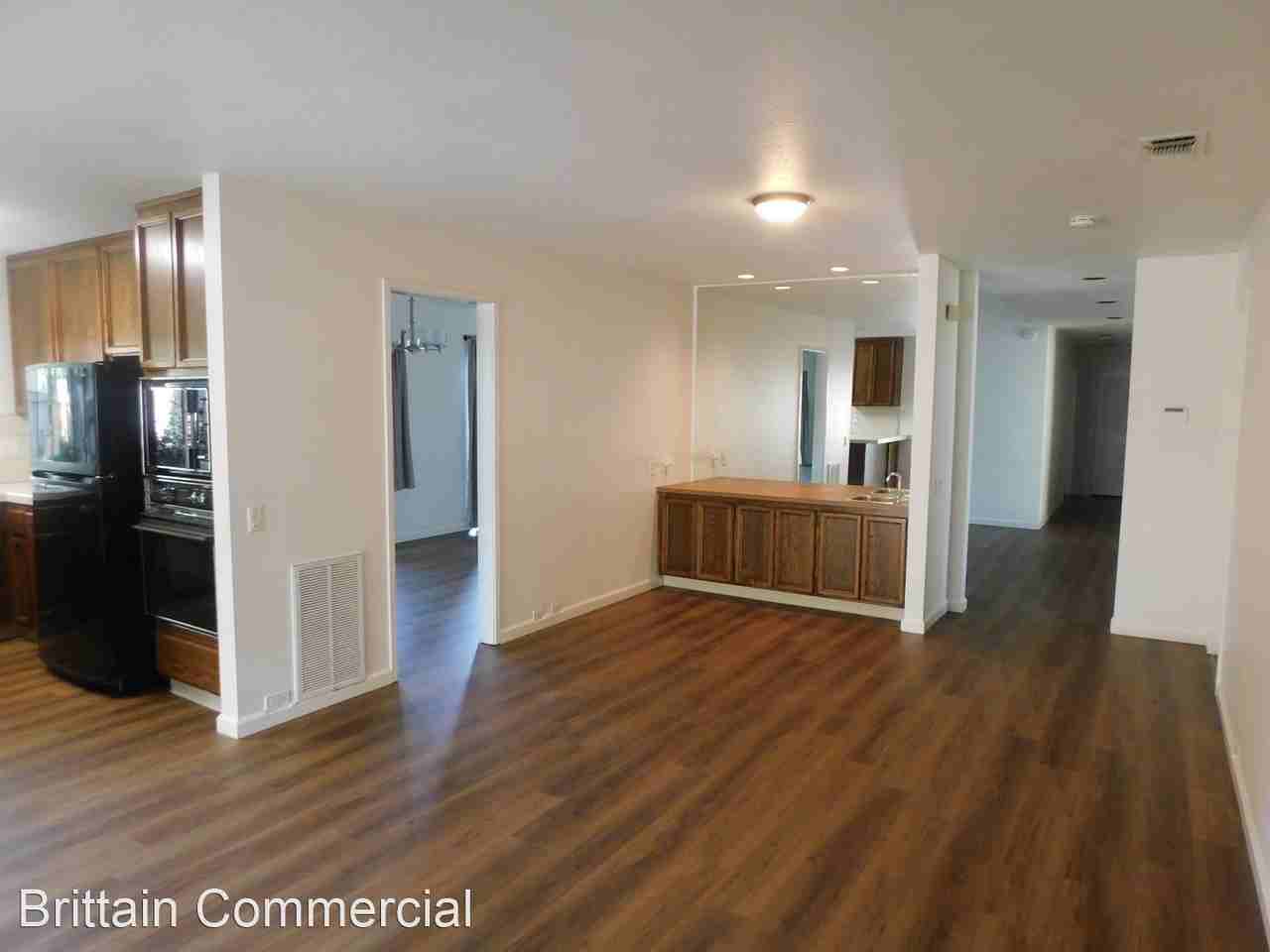 4640 Quail Hollow Ct - Photo 2 of 26