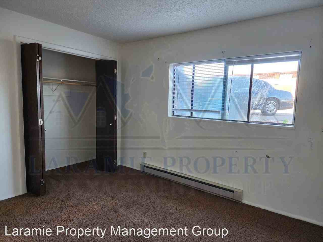 714 Downey - Photo 3 of 12