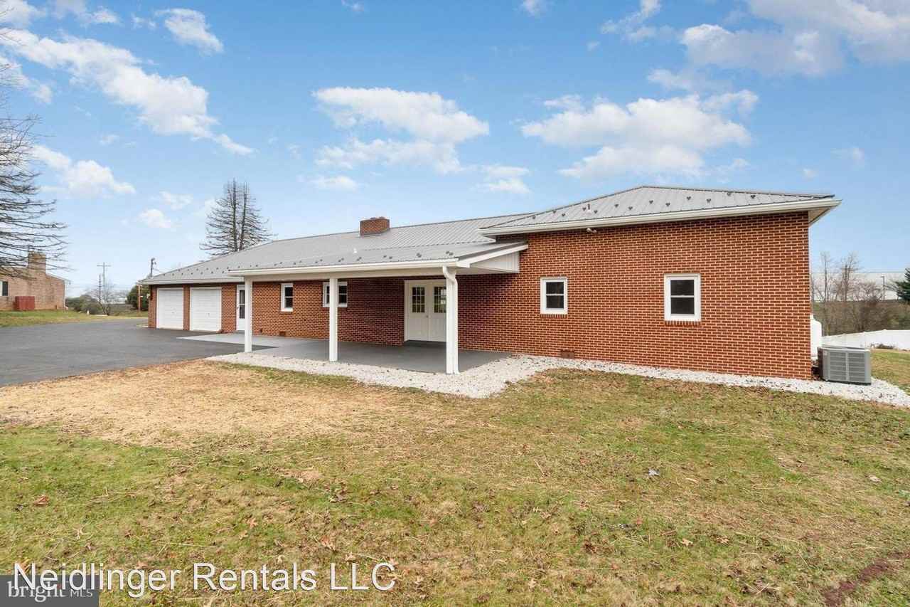 1270 Newville Rd - Photo 3 of 35
