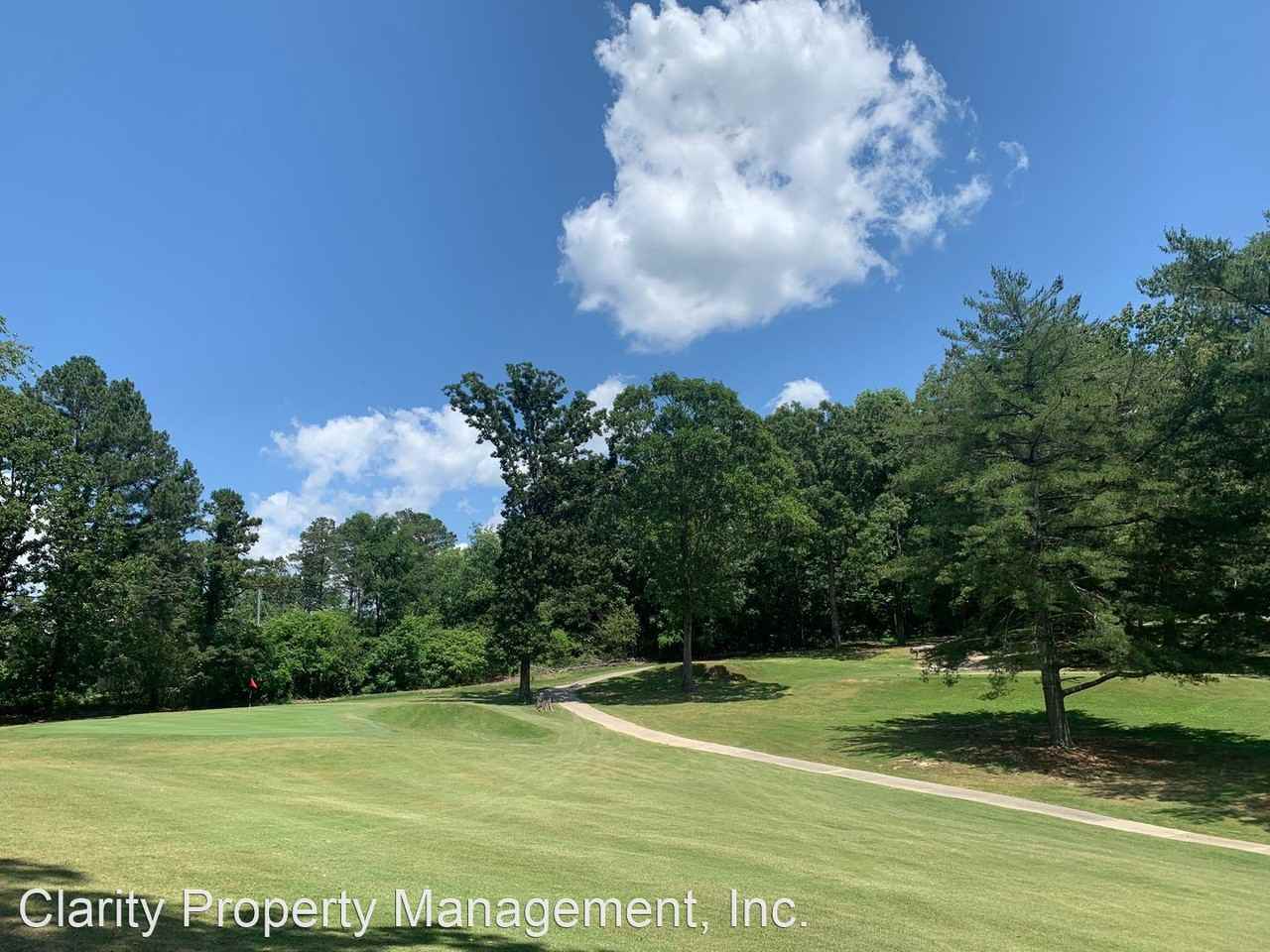 Dixie Court Dr. SE - Photo 2 of 16