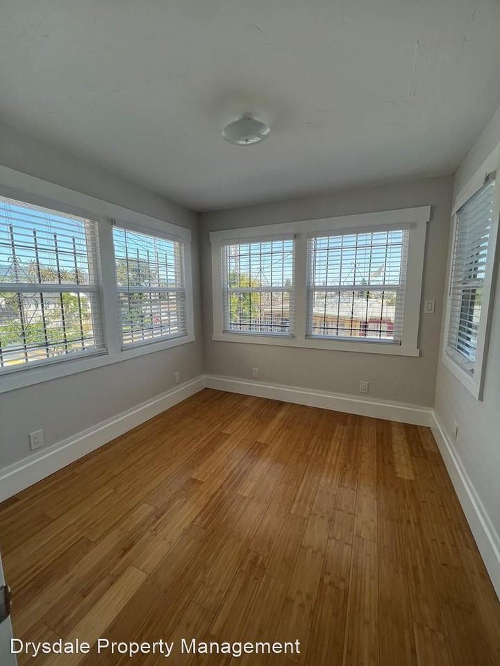 1639 22nd Ave - Photo 3 of 16