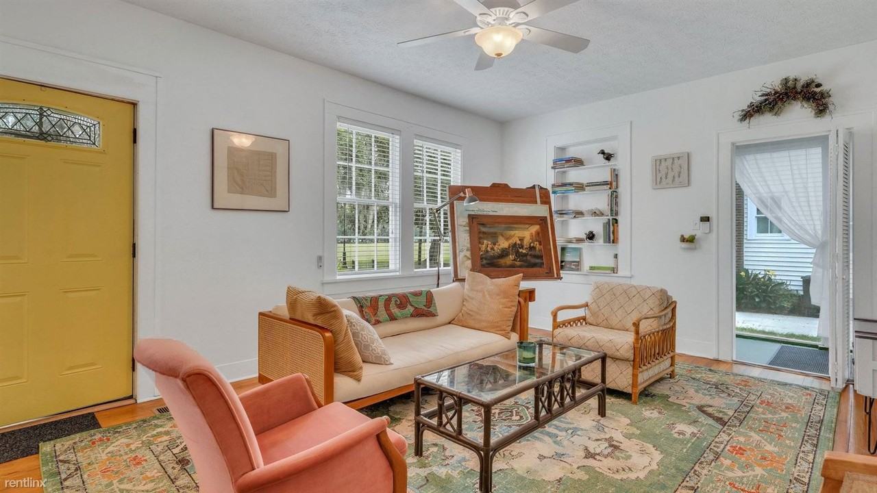 1219 Washington Ave - Photo 2 of 22