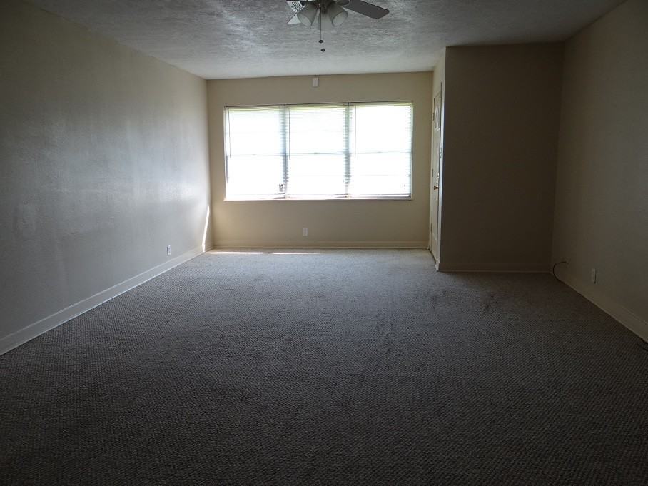 3601 Taft Ave - Photo 2 of 10