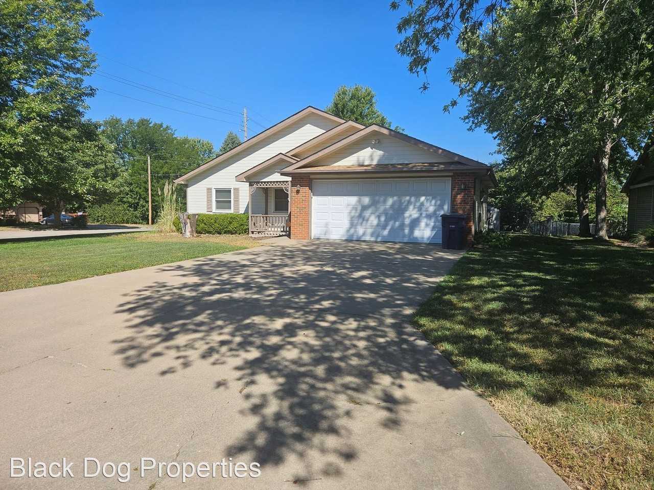 2908 Jeffrey Cir - Photo 3 of 16