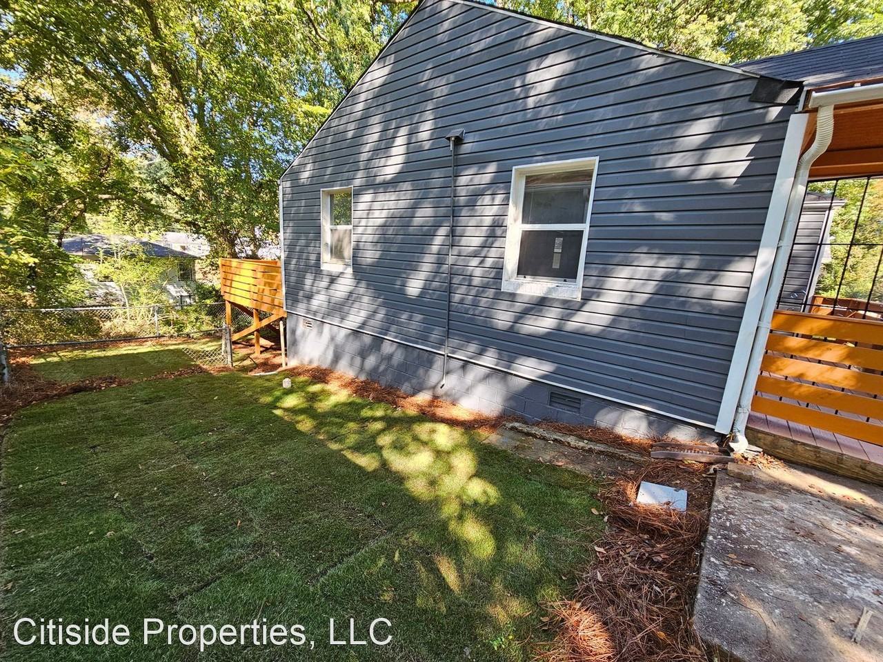 1307 Elizabeth Ave Sw - Photo 3 of 20