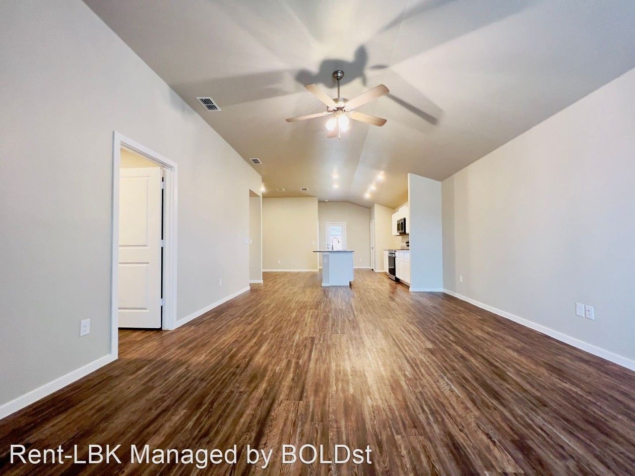 2101 Kirksey Ave - Photo 3 of 18