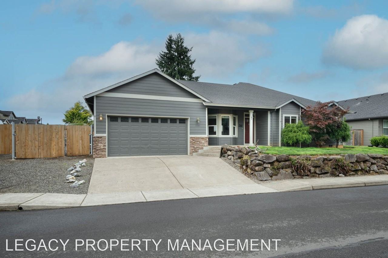 1101 Ne Regan Hill Loop - Photo 2 of 25