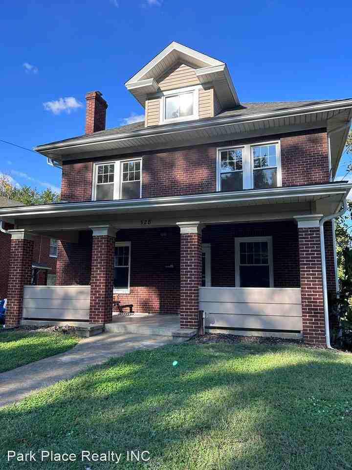 528 Riverland Rd Se - Photo 2 of 50