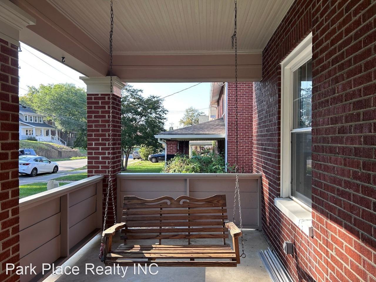 528 Riverland Rd Se - Photo 3 of 50