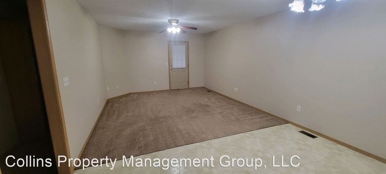 341A Peach Tree St - Photo 3 of 8