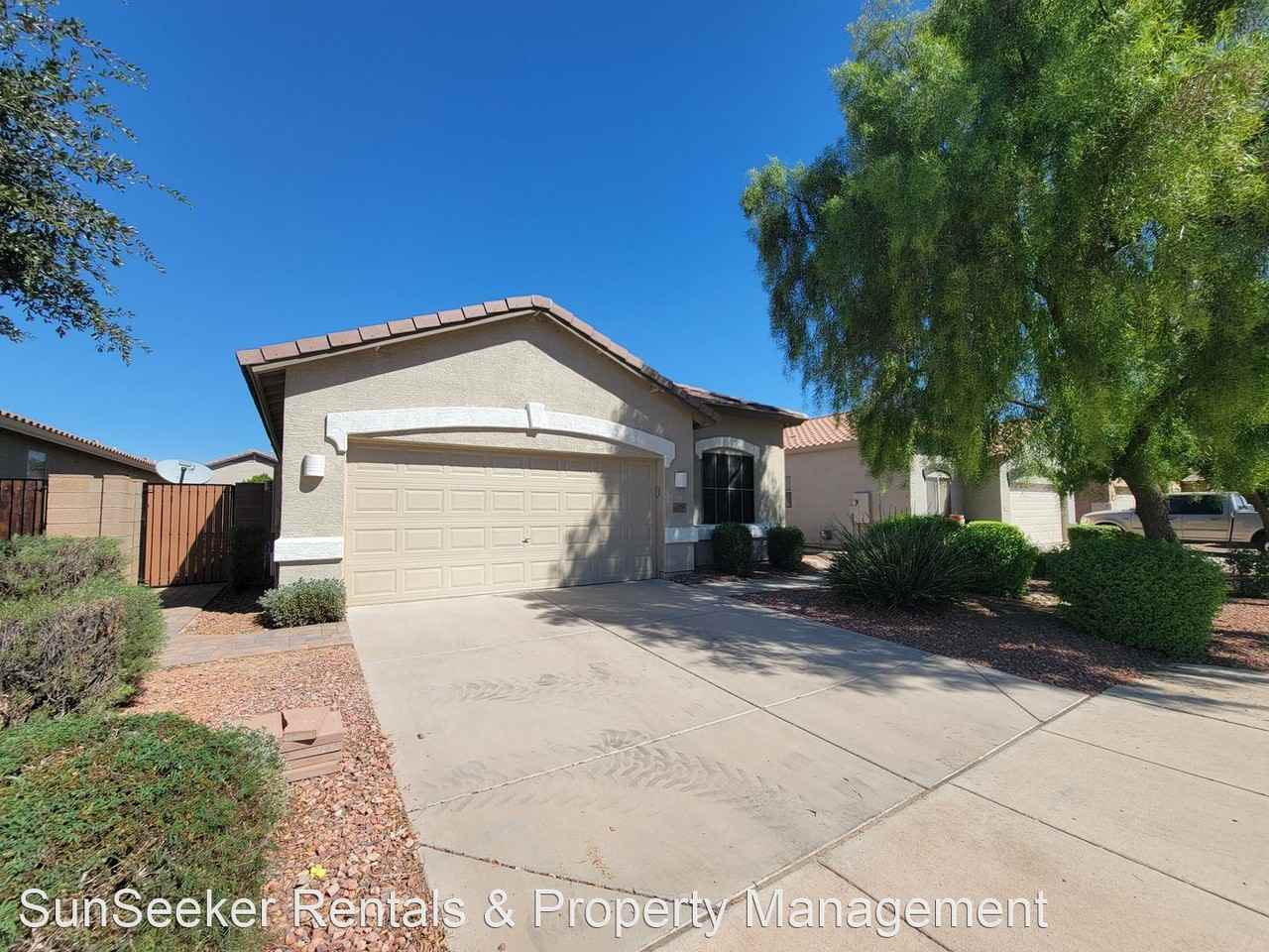 12760 W Honeysuckle St - Photo 2 of 23