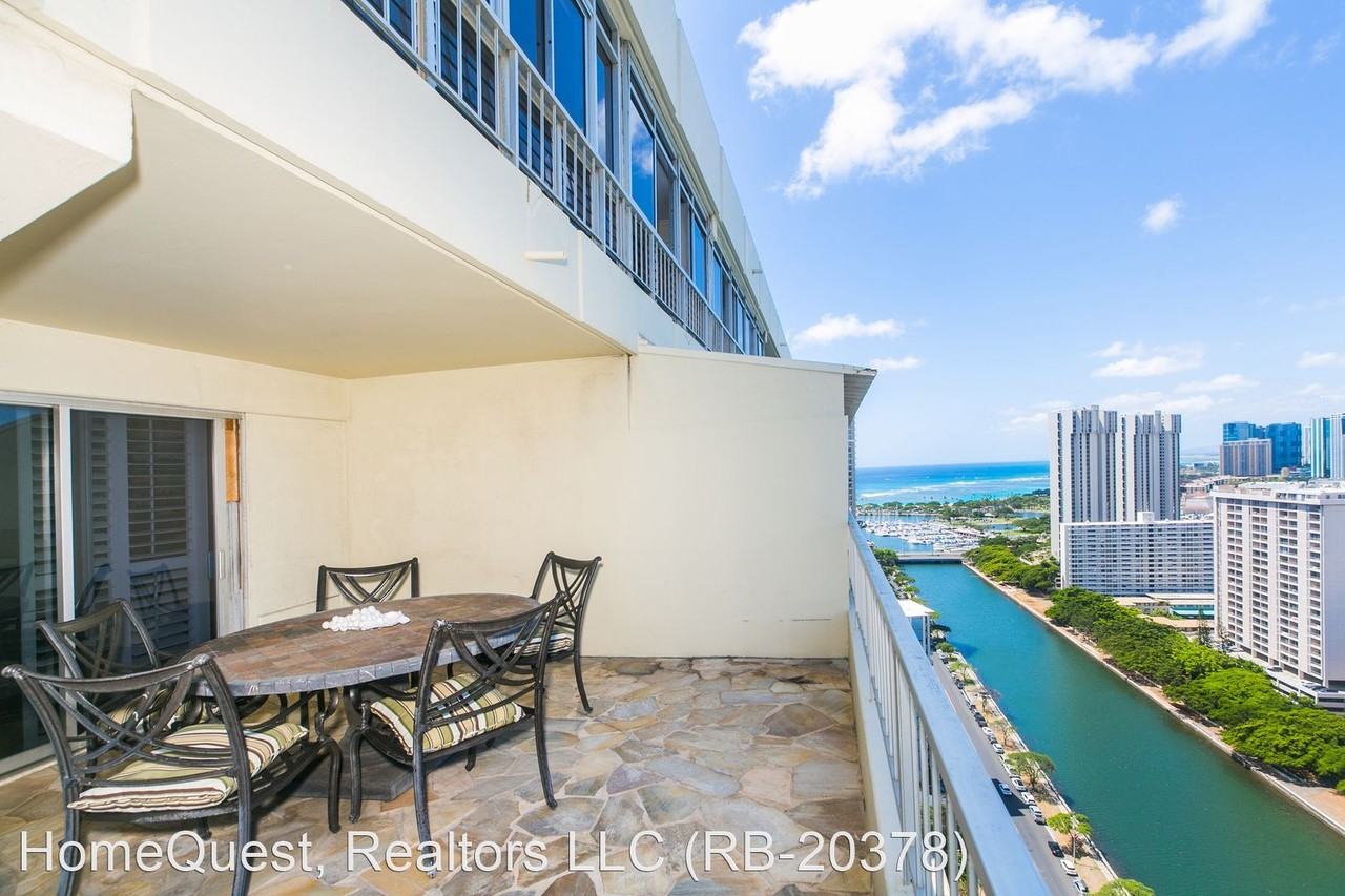 1717 Ala Wai PH-1 - Photo 3 of 21