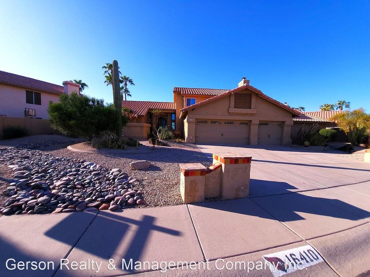 16410 S 37th Way - Photo 3 of 44