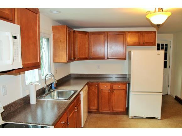 49 Pierce Ln - Photo 2 of 22