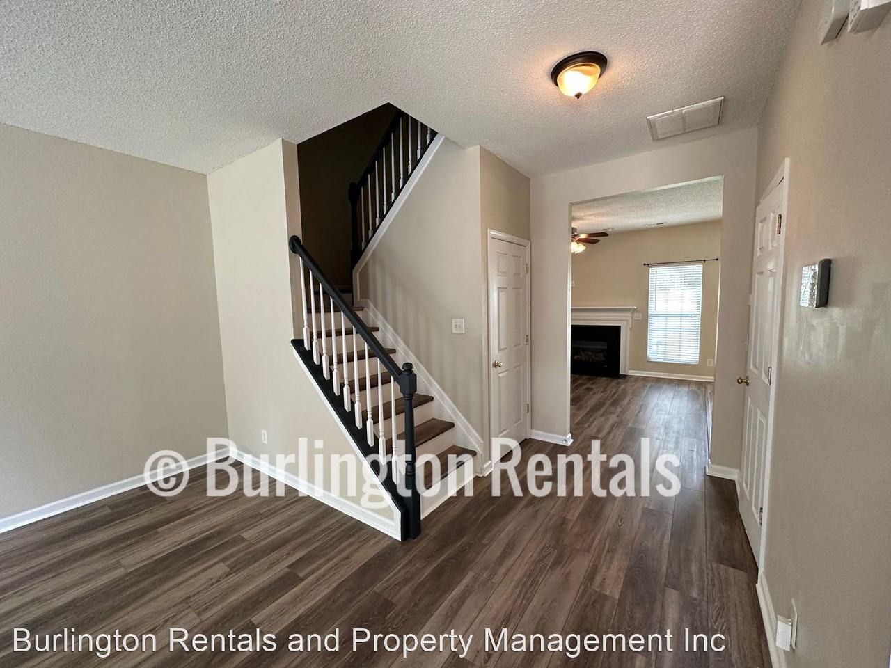 1933 Munn Pointe Dr - Photo 3 of 24