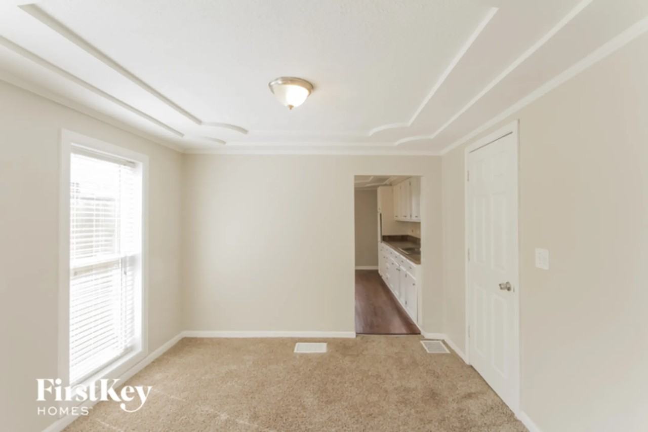 515 Columbia St - Photo 2 of 14