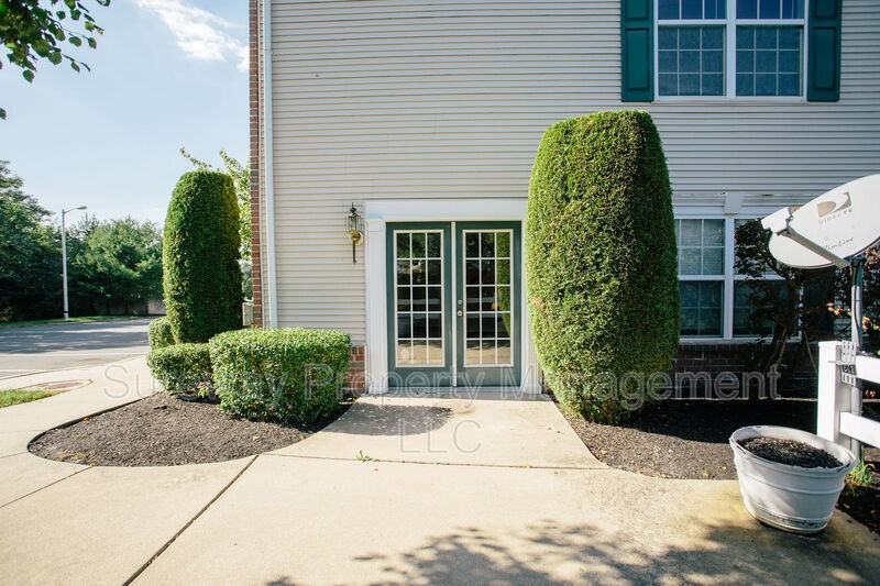 102 Brandywine Dr - Photo 3 of 45