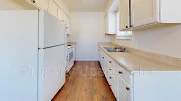 featured image of 1356 Hobart Dr