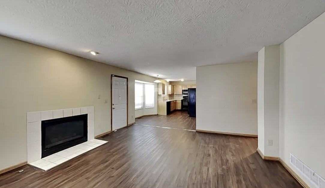 1872 Dauphin Dr #1 - Photo 2 of 7