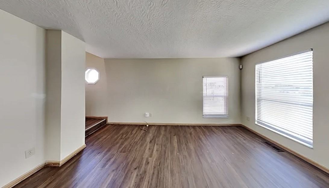 1872 Dauphin Dr #1 - Photo 3 of 7