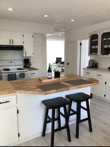 637 Alexander Ave #1 - Photo 2 of 16