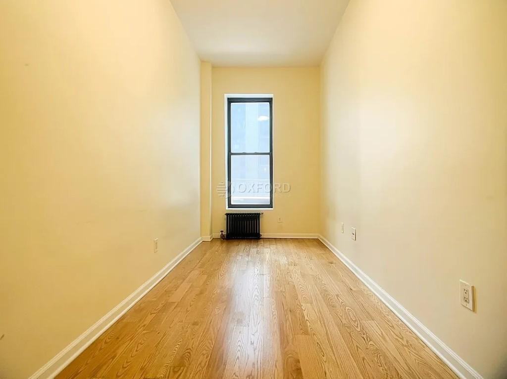 W 56th St #3A - Photo 2 of 4