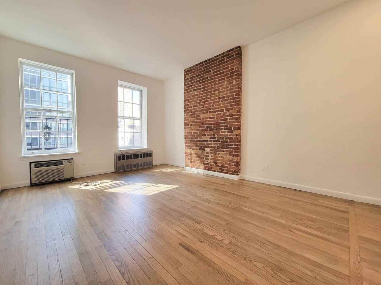 2nd Ave 5FN, New York, NY 10128 1 Bedroom Apartment for 2,995/month