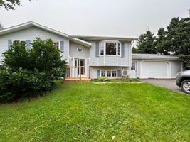 featured image of 33 Amanda Dr