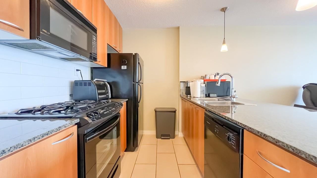 7108 Collier Street #901 - Photo 4 of 15