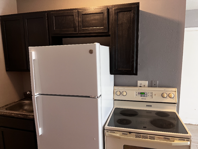 712 Lucaya Dr #B - Photo 7 of 12