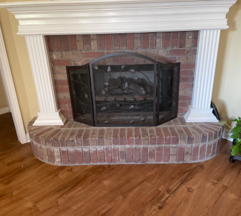 561 Eaglewood Dr - Photo 3 of 10