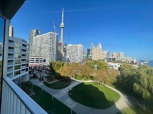 401 Queens Quay West #0608 - Photo 3 of 23