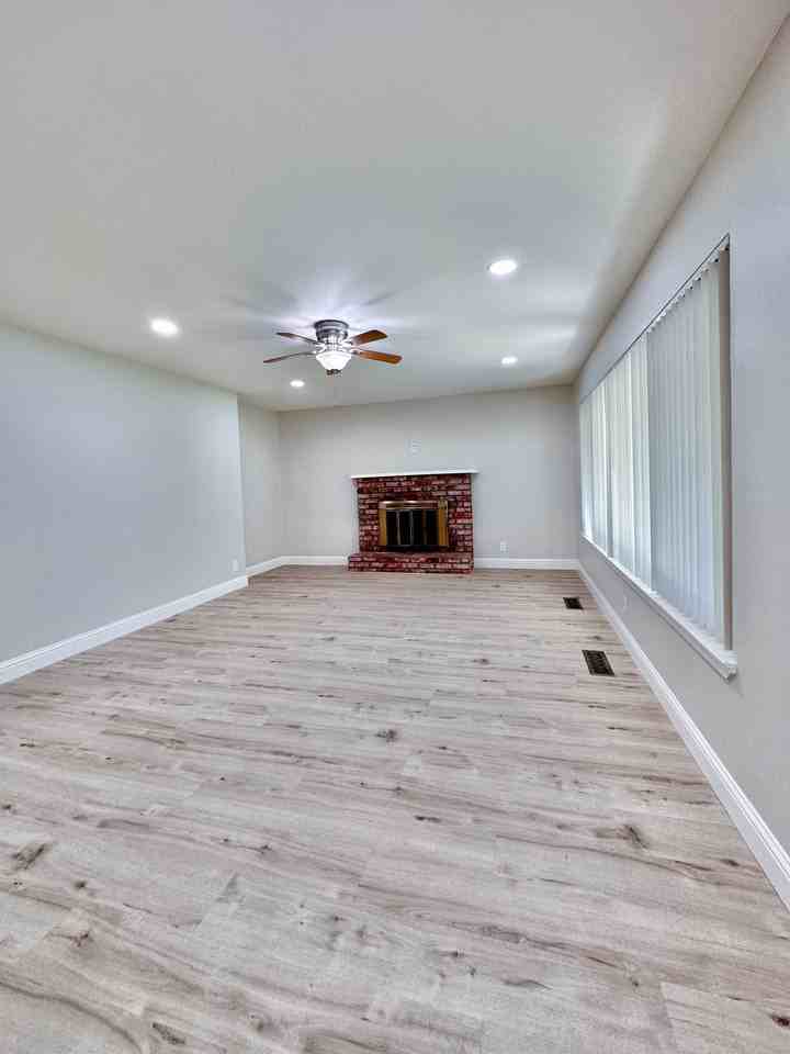 Mountain View Home - Photo 7 of 7