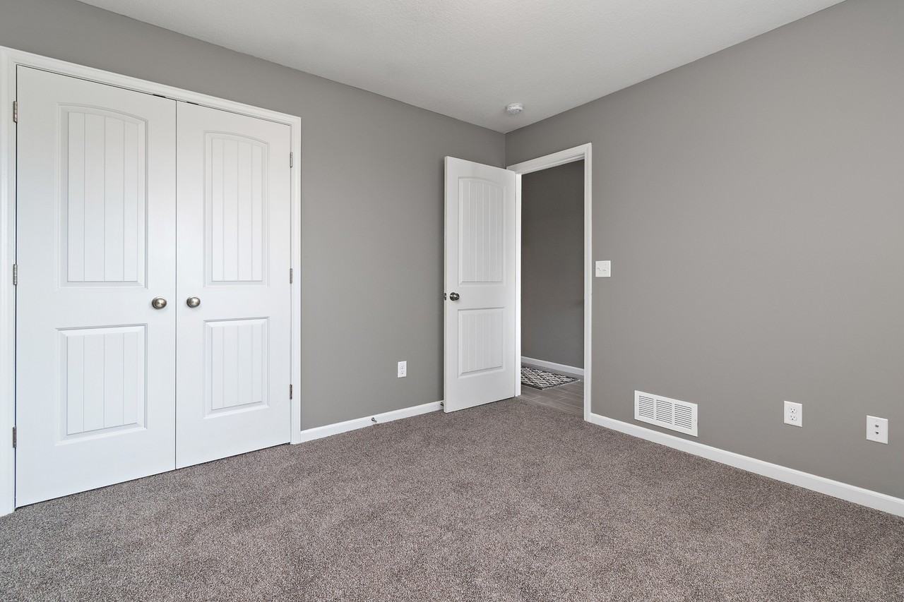 Eagle Ridge Townhomes - Photo 5 of 45